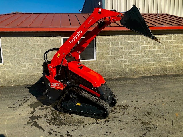 .Ditch Witch SK800 Mini Track Stand On Loader Rent. Kubota SCL1000 7
