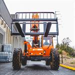 Option. No Charge Extra. 72^ 60^ 48^ Wide Fixed Carriage for Telehandler